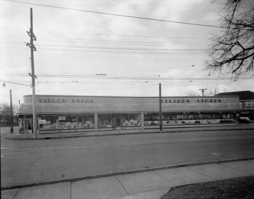 Steiden_Store_at_Bardstown_Road_and_Douglass_Loop_1936.jpg