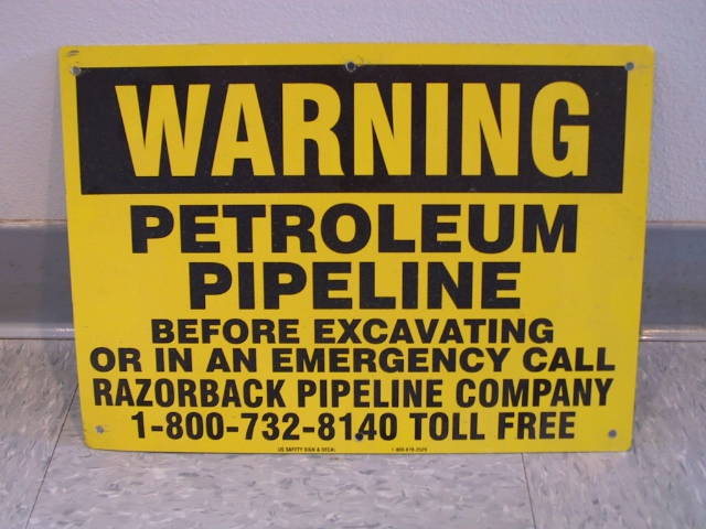 pipeline_sign.jpg
